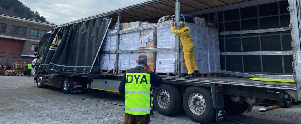 60.000 kilos de ropa salen para Siria
